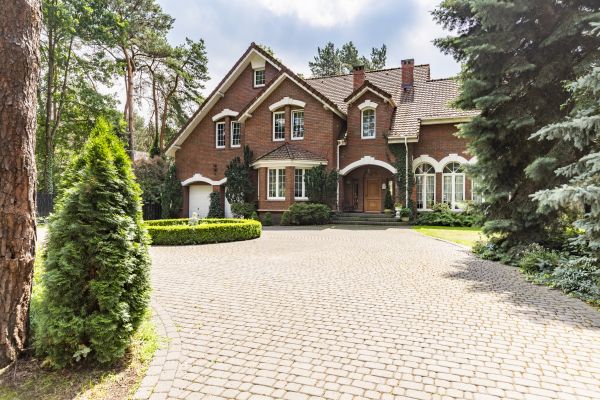 Driveway Brick Repair in Toledo