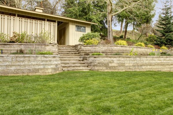 Retaining Wall Construction in Toledo