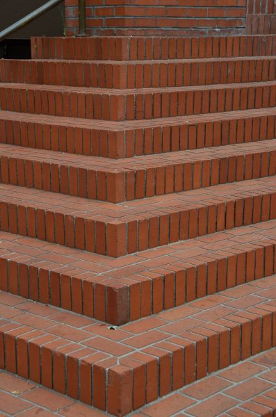 Staircase Brick Repair in Toledo
